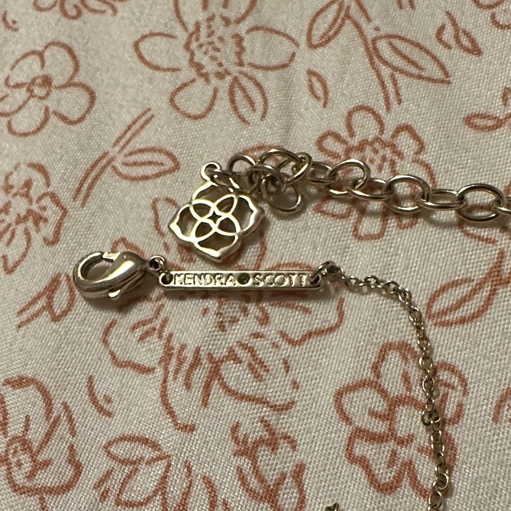 Kendra Scott Gold Necklace with Black Heart Pendant - Picture 2 of 3